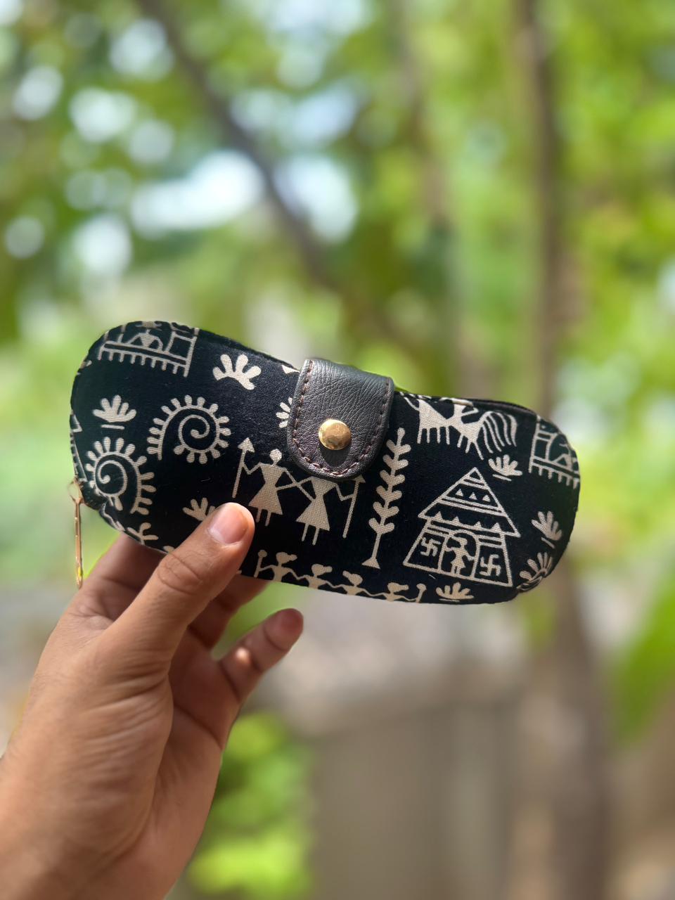 Handcrafted Black Printed Sunglasses Cover for men and women