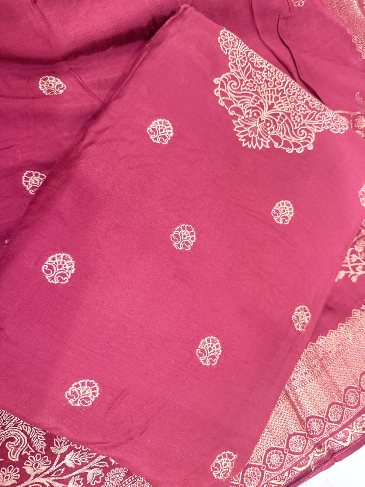 Mehroon Maslin Suit with golden weaving - Image 2
